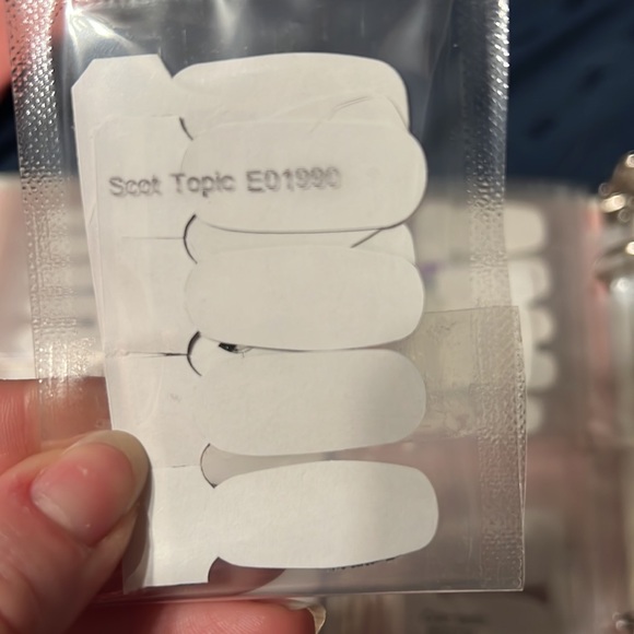 Color Street Scot Topic - Picture 2 of 2